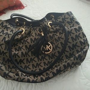 Michael Kora purse