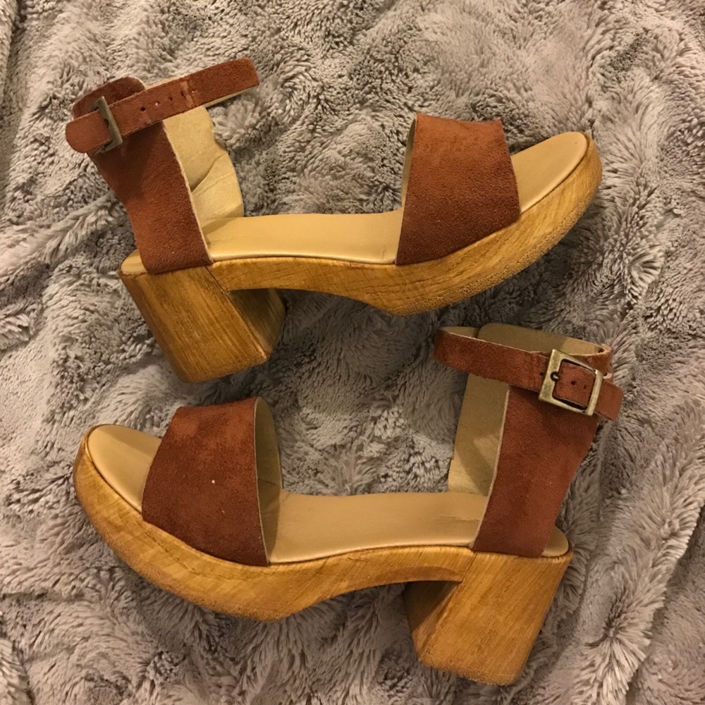 Brown suede block heel topshop shoe