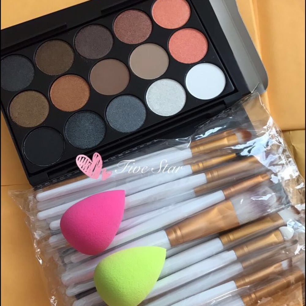 New Bundle Beauty Makeup Set