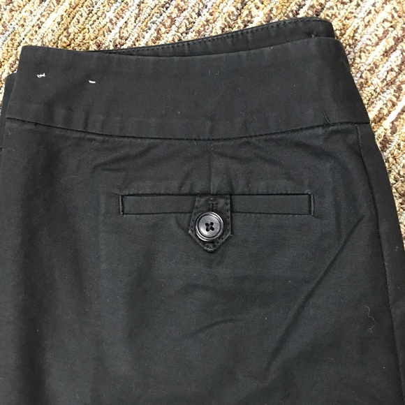 Ann Taylor Black Chino Shorts 8p - Picture 3 of 6