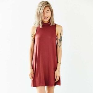 Urban Outfitters - Silence & Noise Shift Dress