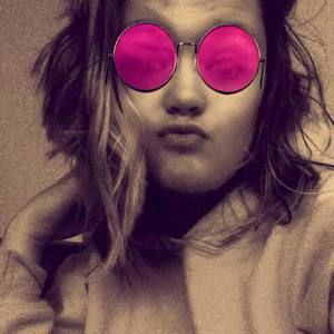 Meet your Posher, Karleigh