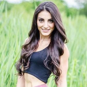 Meet your Posher, Danielle