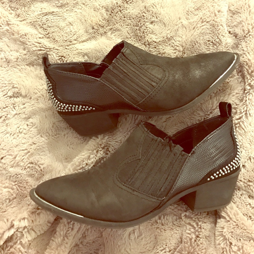 Circus by Sam Edelman half bootie