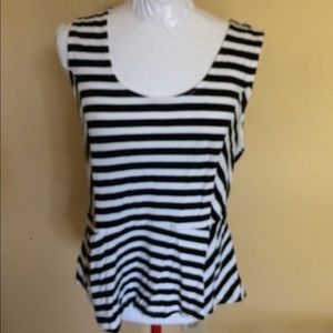 🎈Bundle 3 or more=FREE shipping🎈Peplum cuteness!