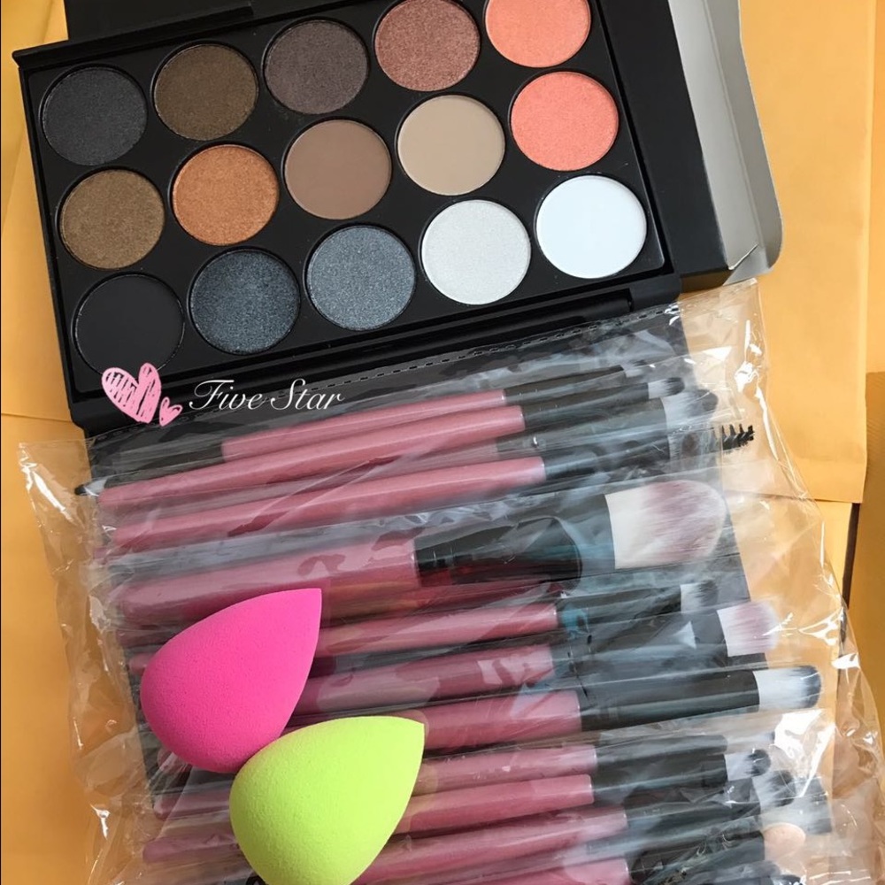 New Beauty Makeup Set