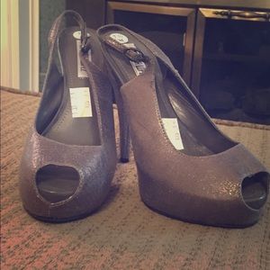 Stylish Peep Toe Platform