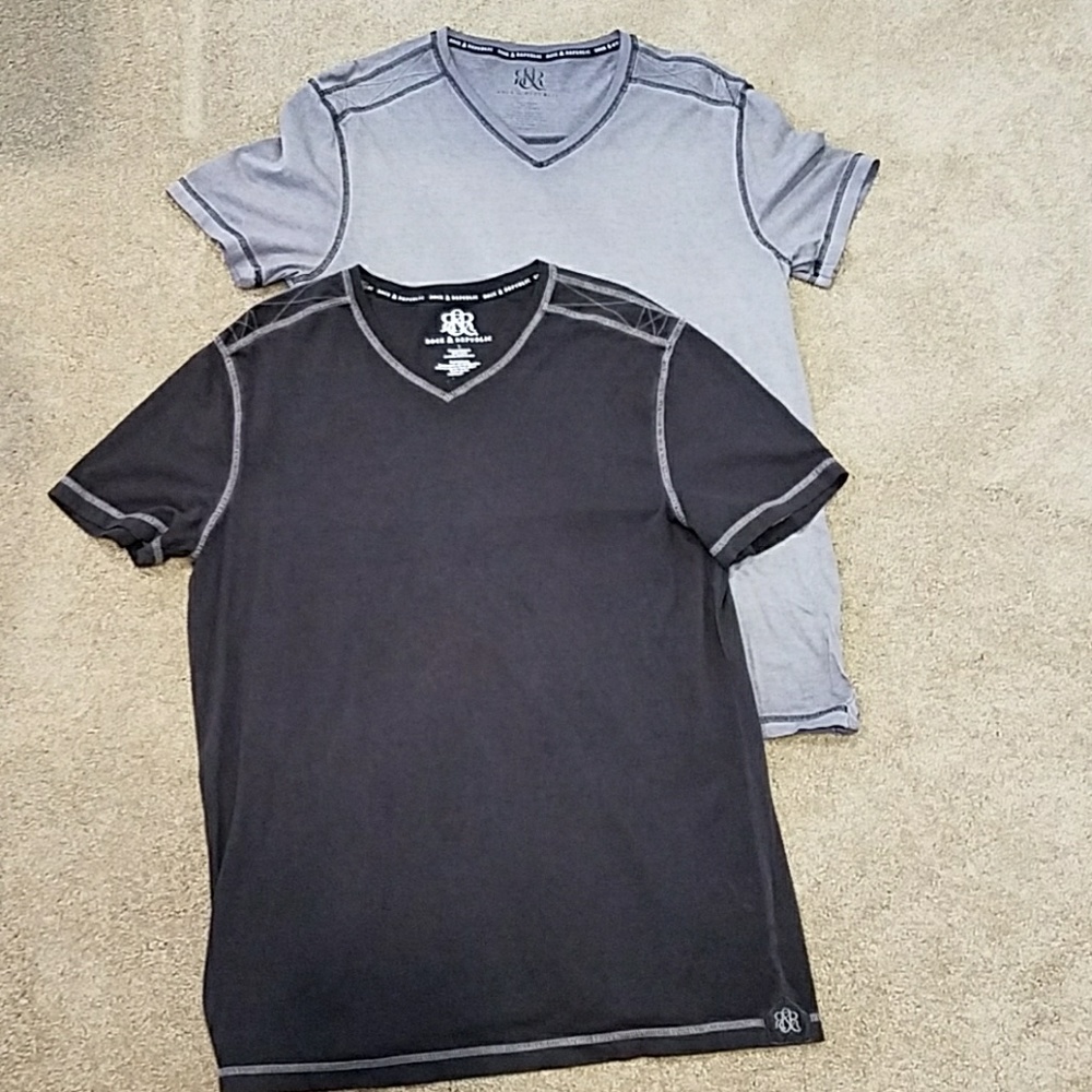 2 Mens Rock & Republic T shirts