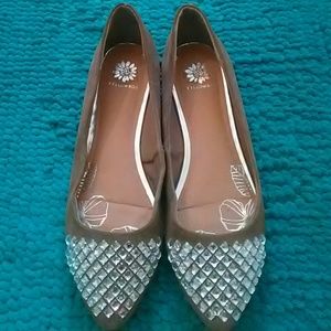Yellowbox unique Crystal Flats