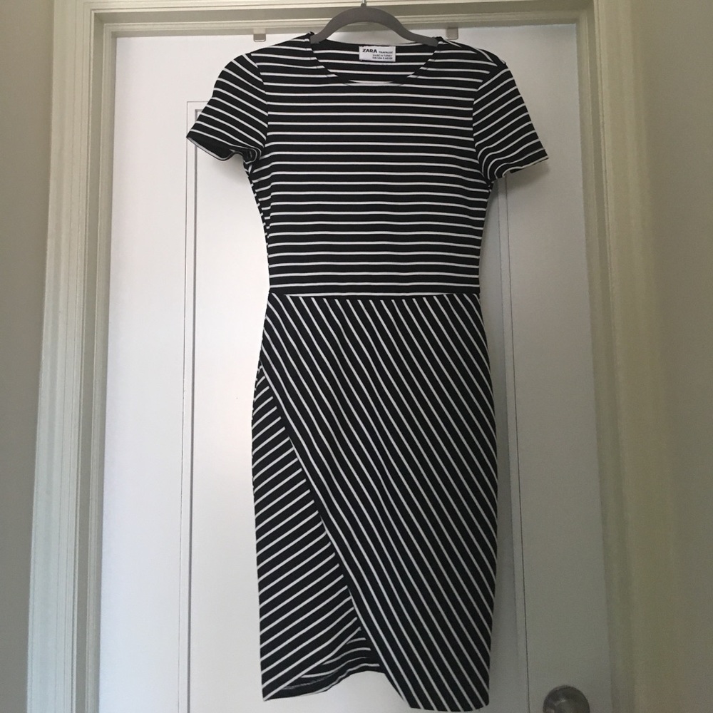 Zara Black / White Body Dress