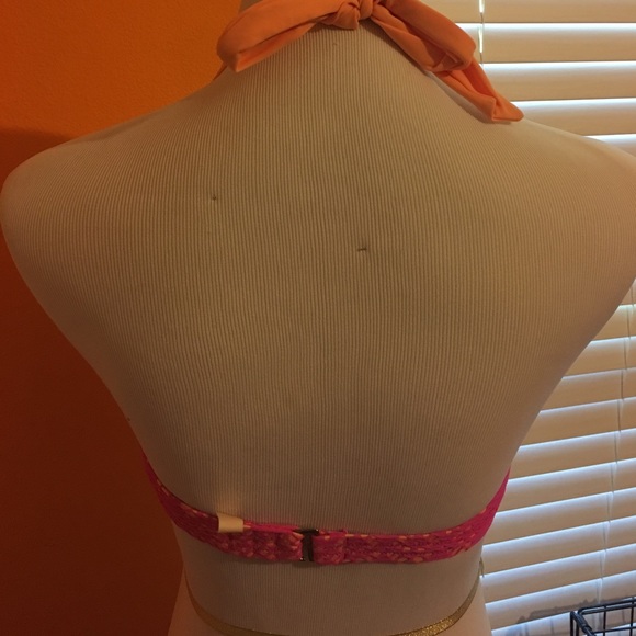 Bathing suit! - Picture 4 of 4