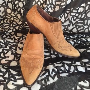 Vintage Guess Georges Marciano Suede Booties