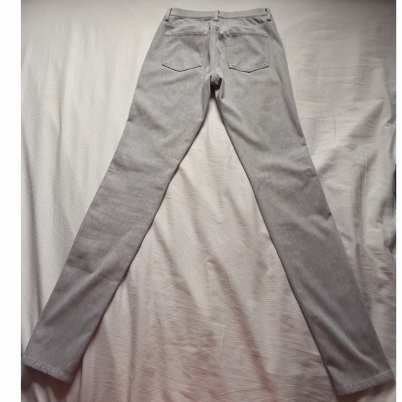 UNIQLO GREY JEGGINGS - Picture 6 of 7