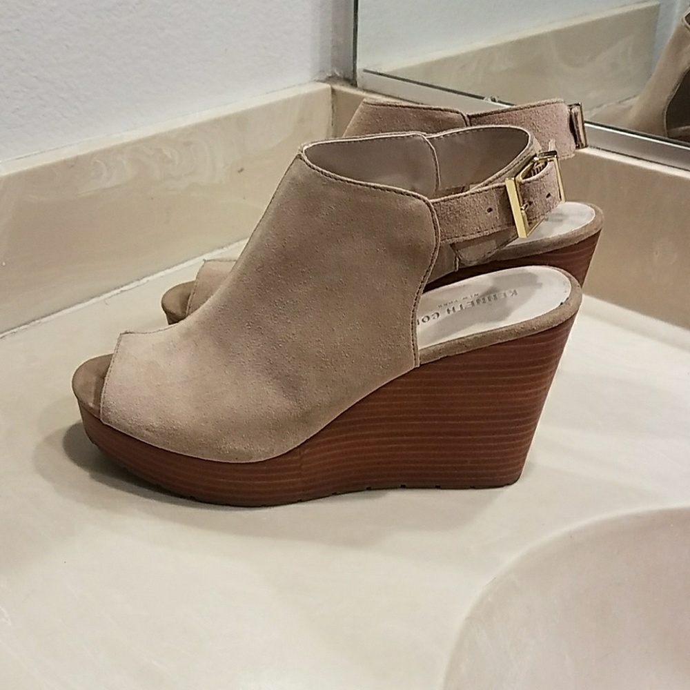 Kenneth Cole Wedges