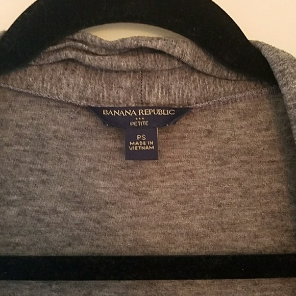 Banana Republic gray cardigan - Picture 2 of 4