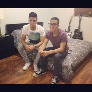 Meet your Posher, Tomas