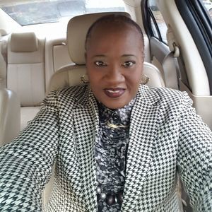 Meet your Posher, Rose