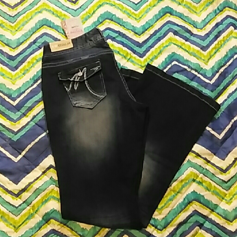 Maurice's Jeans NWT 9/10 Regular