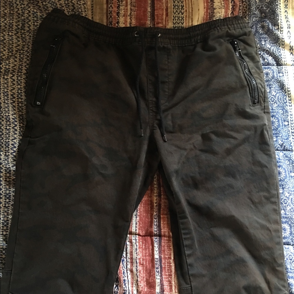 👖AMPLIFY - Picture 2 of 4