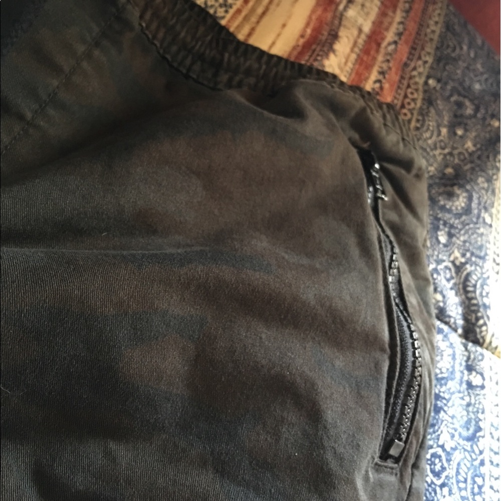 👖AMPLIFY - Picture 3 of 4