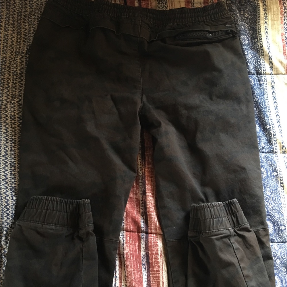 👖AMPLIFY - Picture 4 of 4