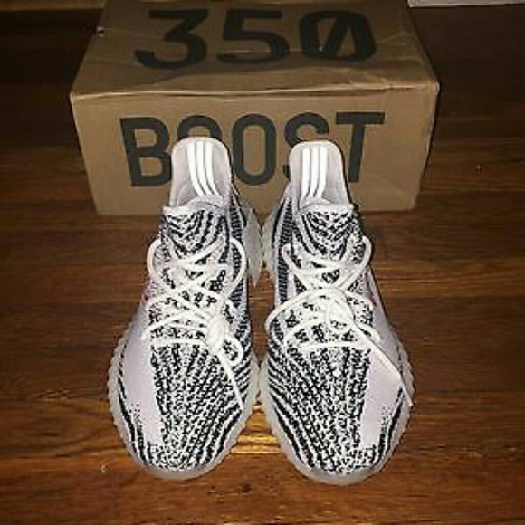 Yeezy boost 350 main image 2