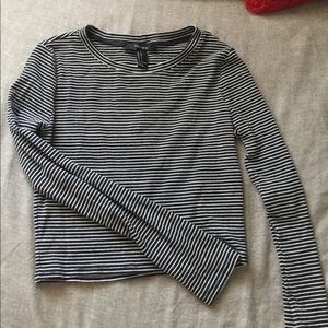 Black and White Striped Cropped Long Sleeve