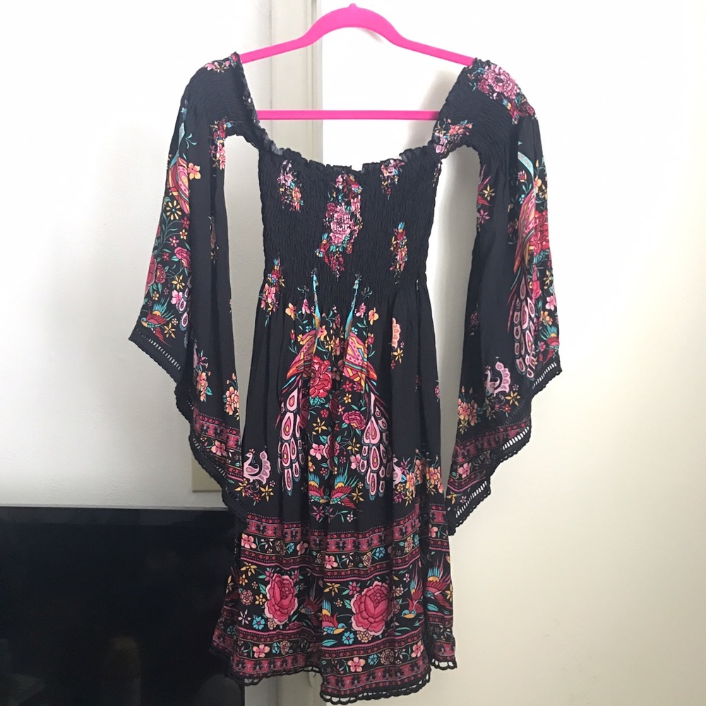 Jet Hotel Paradiso Bell Sleeve Mini XS Spell