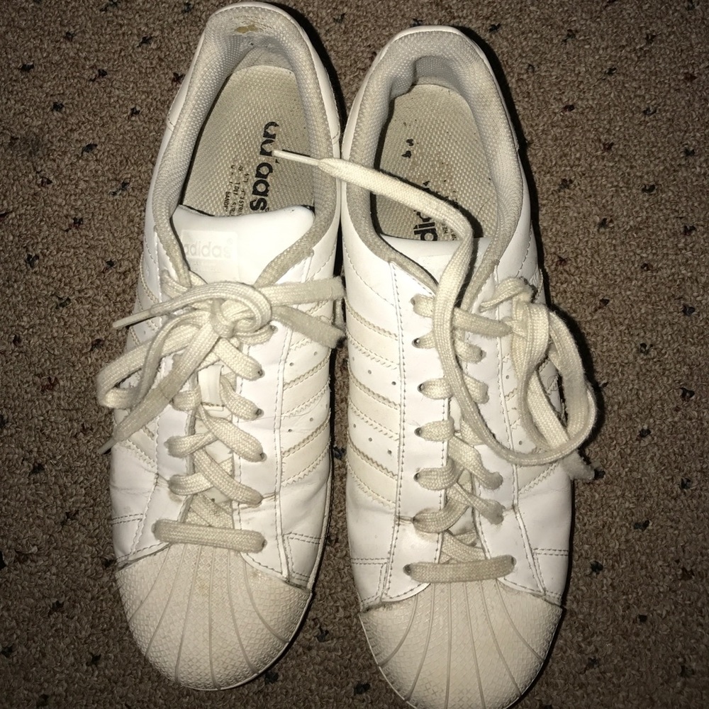 ADIDAS SUPERSTAR