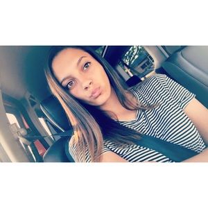 Meet your Posher, Alyssa