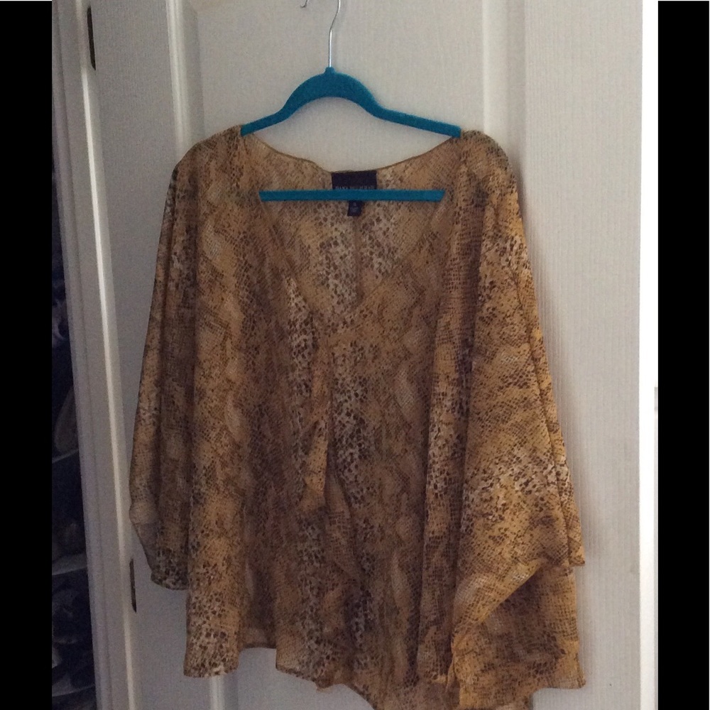 Flowy, tunic top! Sale!
