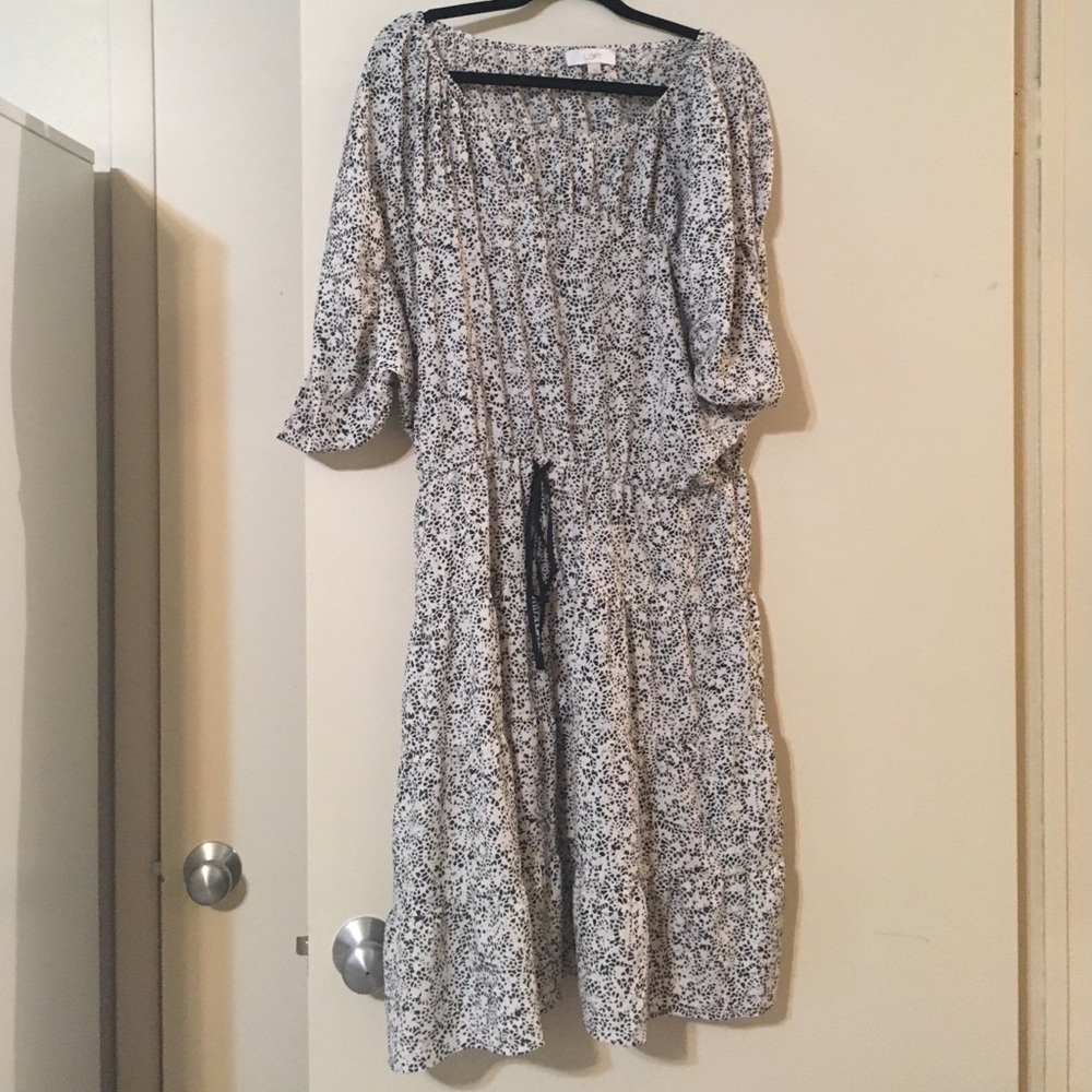 Black and white Loft dress