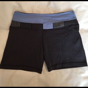 Lululemon groove short (grey and lavender)