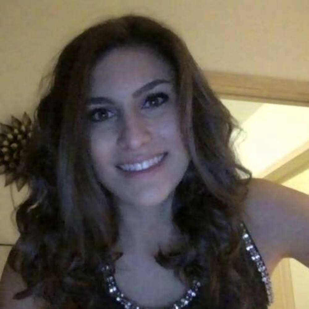 Meet your Posher, Ana