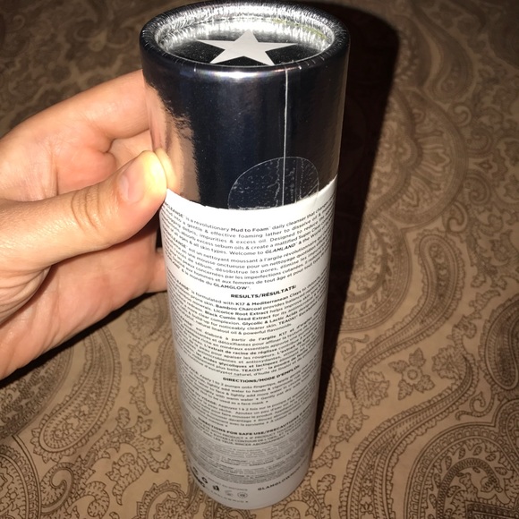 GLAMGLOW SUPERCLEANSE - Picture 2 of 2