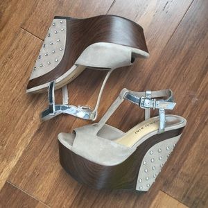 Gianni Bini Wedges!