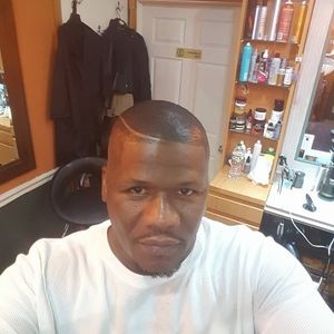 Meet your Posher, Desmond