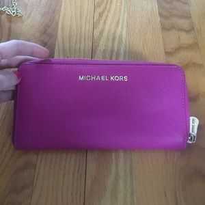 Michael Kors zip around wallet