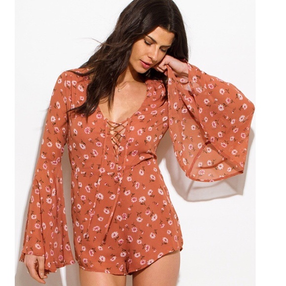 Dust Rose Floral Romper Bell Sleeve Lace Up S/M/L - Picture 4 of 4