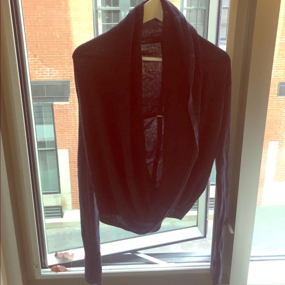 Lululemon Snug Sweater