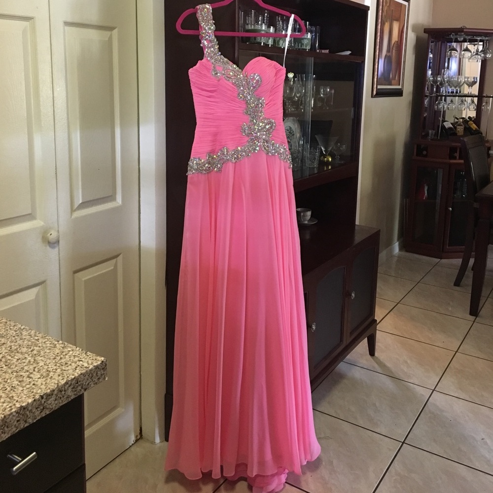Prom dress
