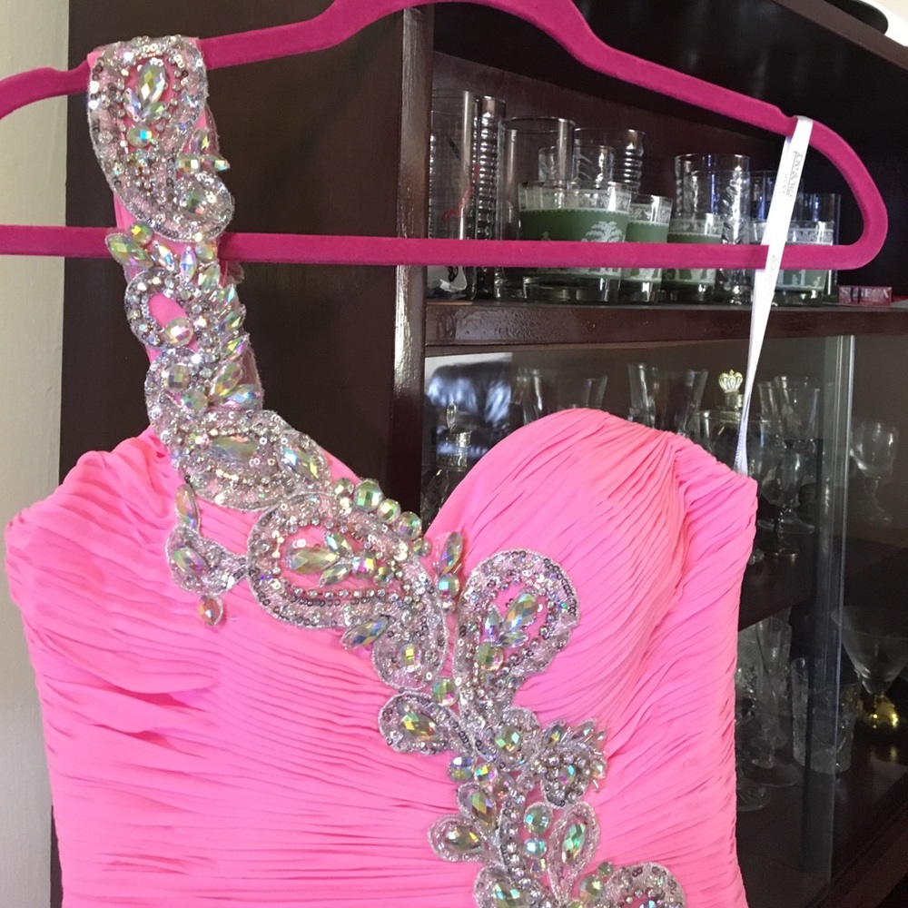 Prom dress - Picture 3 of 3