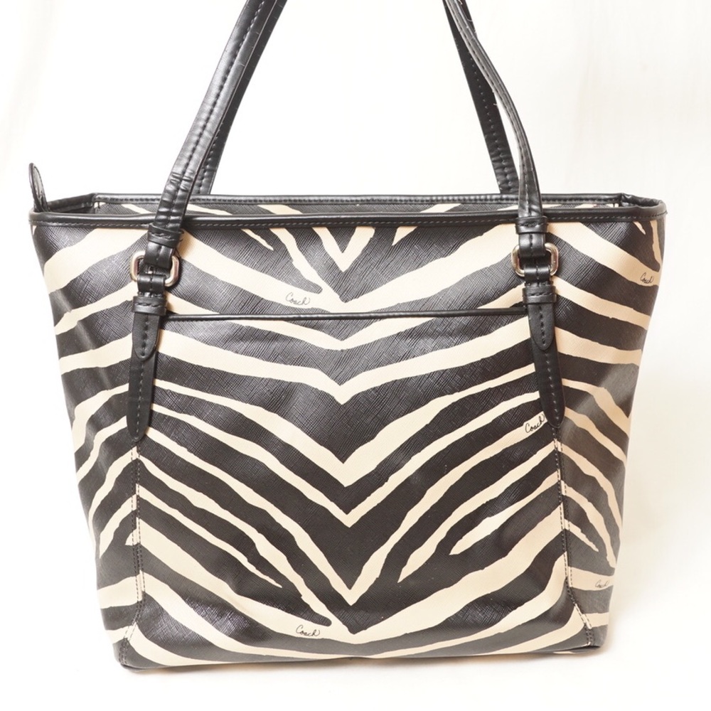 🎯DEAL OF THE DAY‼️ EUC COACH PEYTON SHOULDER BAG - Picture 3 of 7