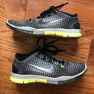 Nike Free TR Printed