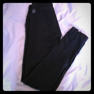 Lululemon joggers/sweats (Dark heather grey)