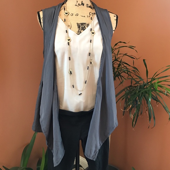 Polyester V-neck Tank Top - Light Gray - Picture 4 of 5
