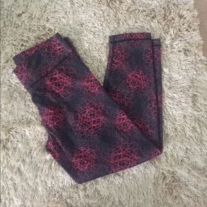 Velocity Capri Workout Pants