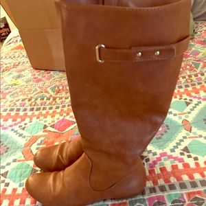 Mid -Calf Brown Boots