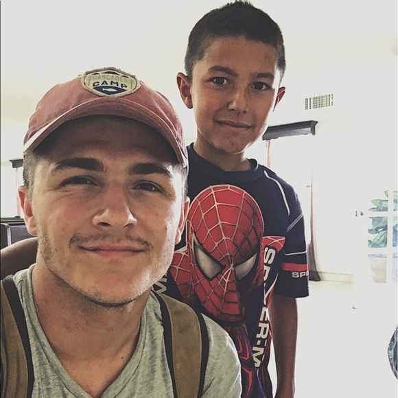 Meet your Posher, Chris - Picture 1 of 1