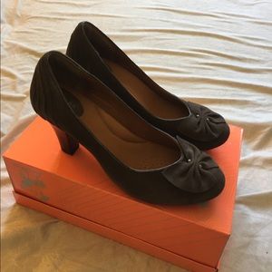 Clarks - Gray Suede 3" Heels - 8-1/2 M